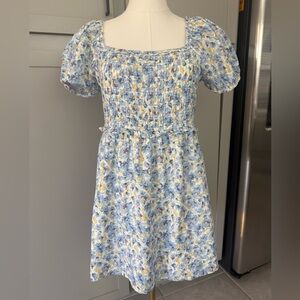 American Eagle Floral Smocked Puff Sleeve Mini Dress Size M